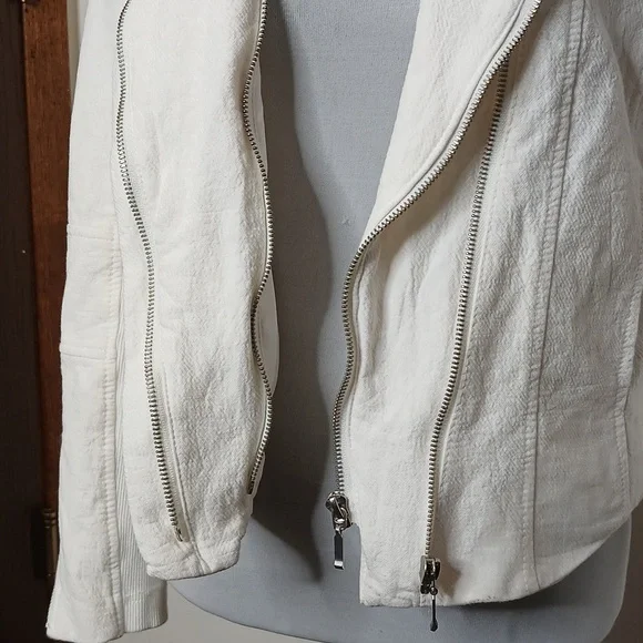 BlankNYC white double zip mesh jacket size small - Picture 10 of 15